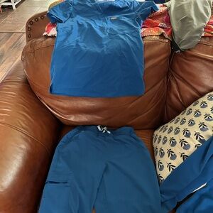 Figs royal Blue Scrub Set jogger xs